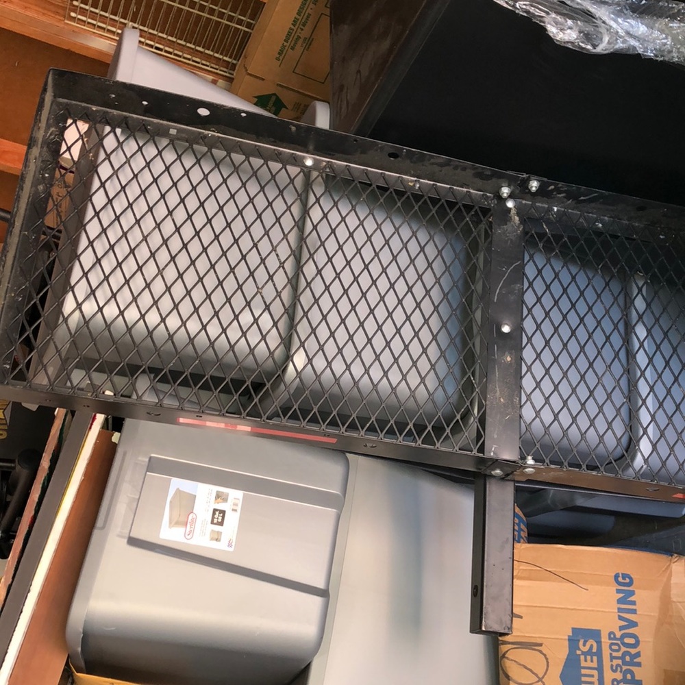 Heavy Duty Hitch with Safety Red stripes